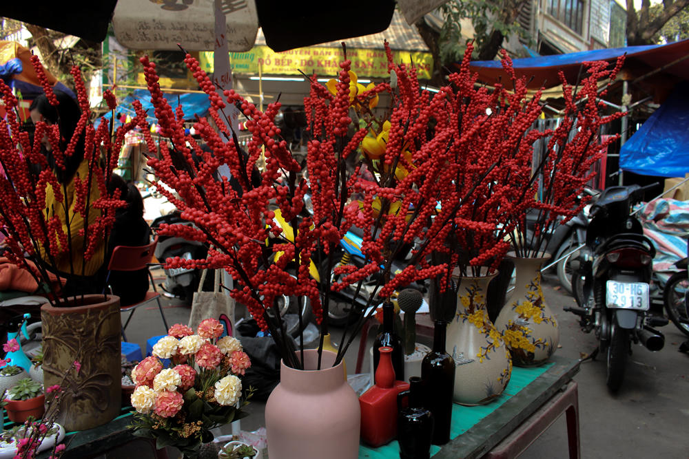 Chú lợn trăm triệu đồng bày bán tại phiên chợ cuối năm